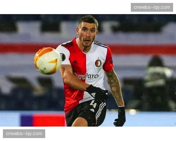 伯恩茅斯中卫塞内西合同到期离队，尤文、切尔西、曼联、巴萨有意